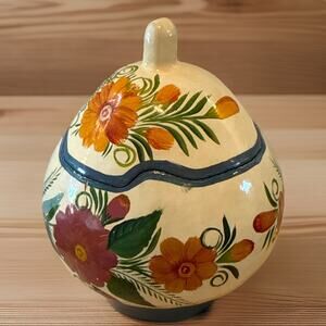 Hand Painted Lacquered Ground Box From Olinala Guerrero Mexico Gourd Floral EUC